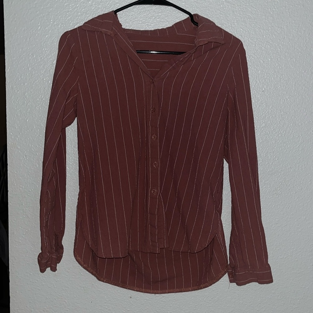 Women’s casual button up blouse size SM